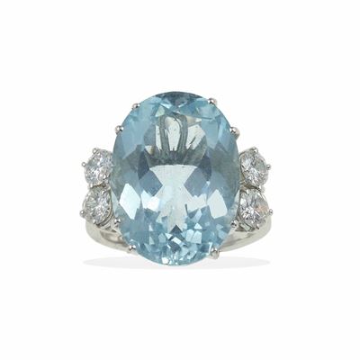 Anello con Acquamarina e Diamanti
