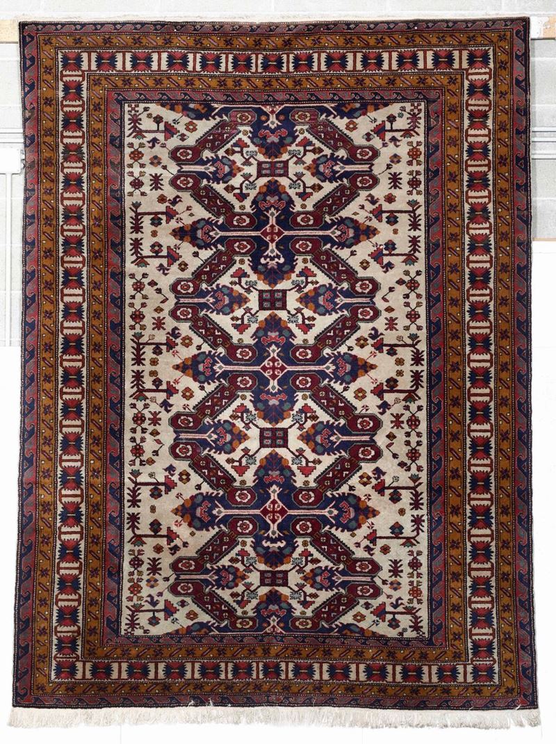 Tappeto Caucaso metà XX secolo  - Auction Carpets - Cambi Casa d'Aste