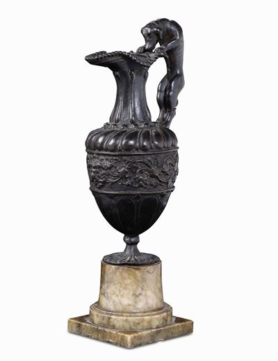 Anfora con Cane. Bronzo Fuso e Patinato. Arte Padovana Rinascimentale del XVI Secolo