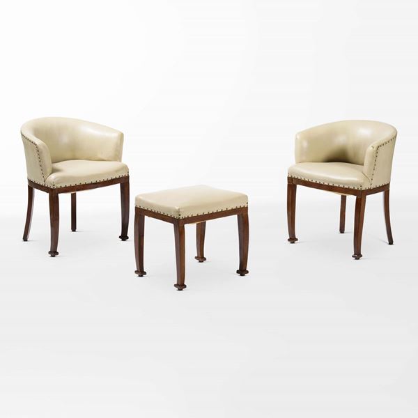 Coppia di poltroncine e pouf