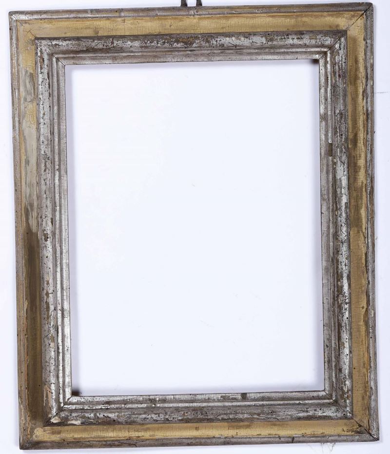 Cornice modanata in legno laccato e argentato, Toscana XVIII secolo  - Auction Frames - Cambi Casa d'Aste