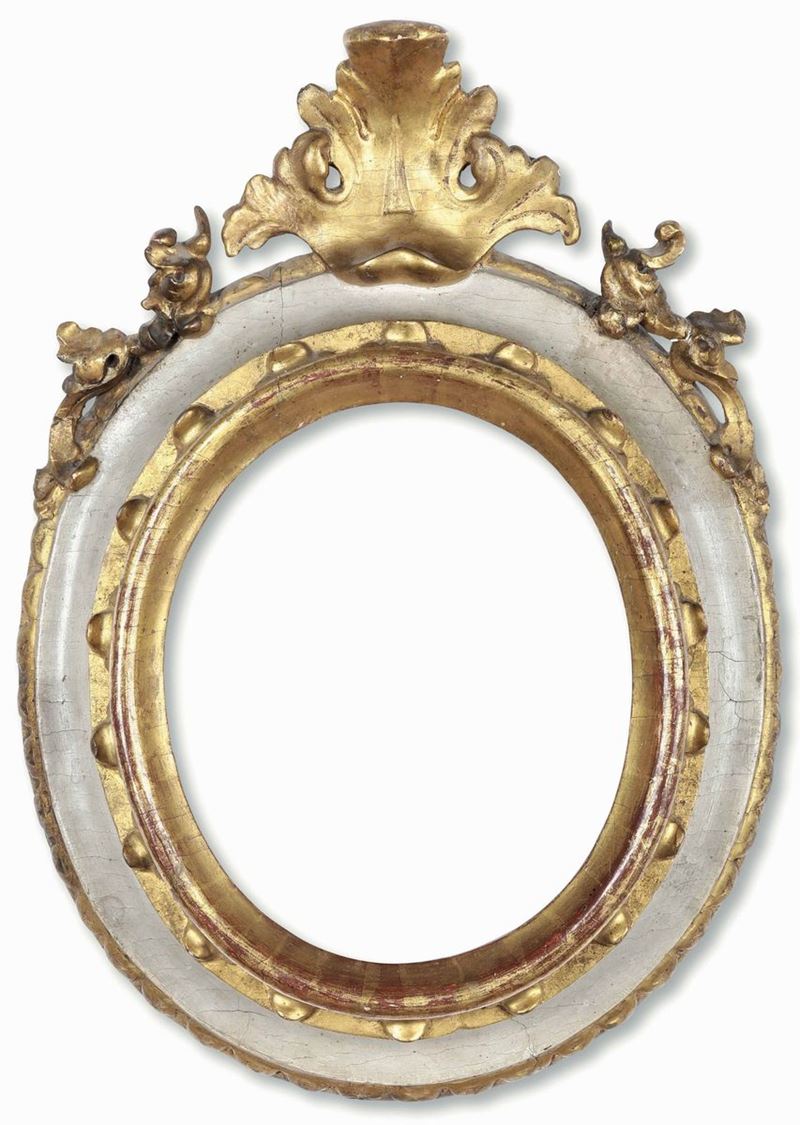 Cornice ovale in legno laccato e dorato. Emilia XVIII secolo  - Auction Frames - Cambi Casa d'Aste