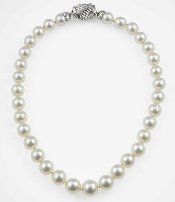 Cultured south-sea pearl necklace