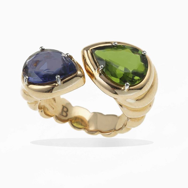 Iolite, chrome-tourmaline and gold ring  - Auction Fine Jewels - Cambi Casa d'Aste