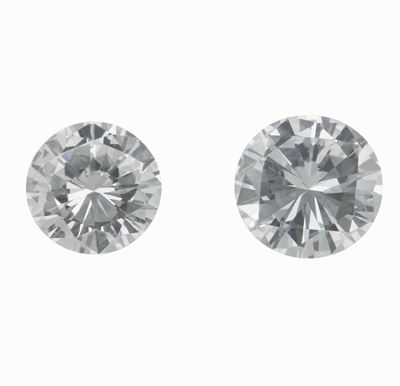 Diamante Taglio Brillante di Ct 1.64, Colore F, Caratteristiche Interne Vs1, Fluorescenza None e ...
