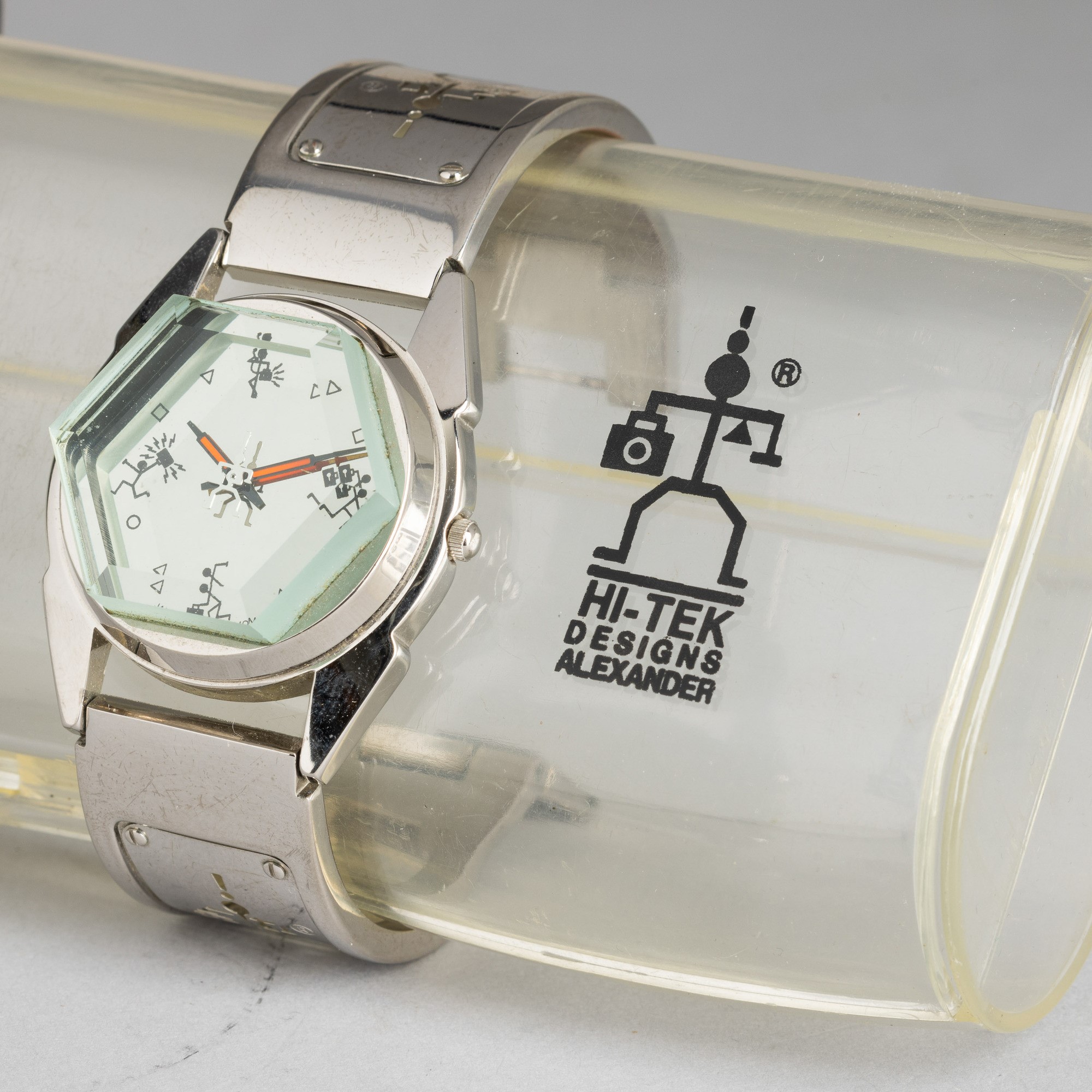 Alexander - Orologio al Quarzo di Forma con Bracciale Rigido e Vetro Esagonale, 34 MM