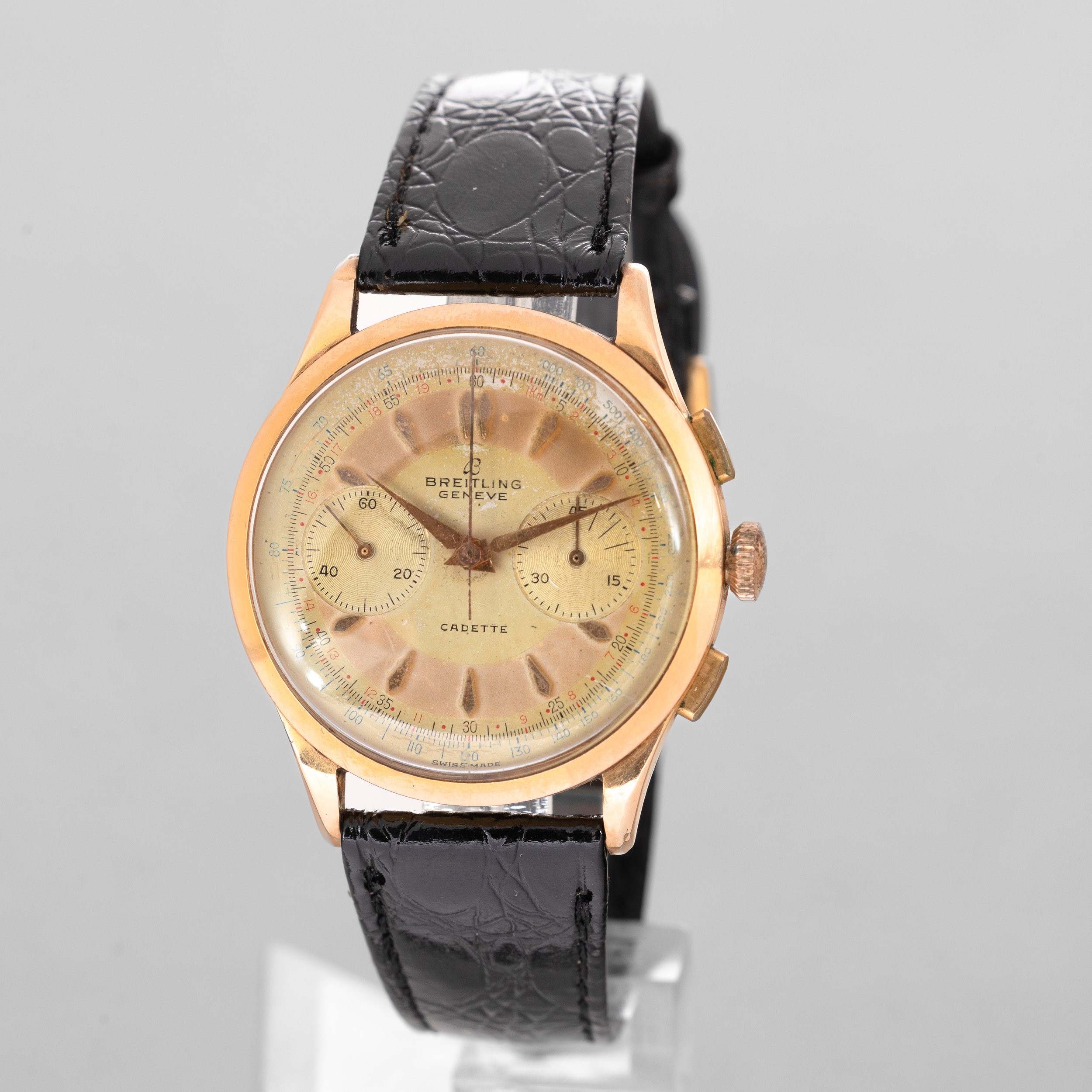 Breitling Cadette Cronografo Due Contatori, Tasti Quadri, in Oro Giallo 18k, Carica Manuale, Quad...