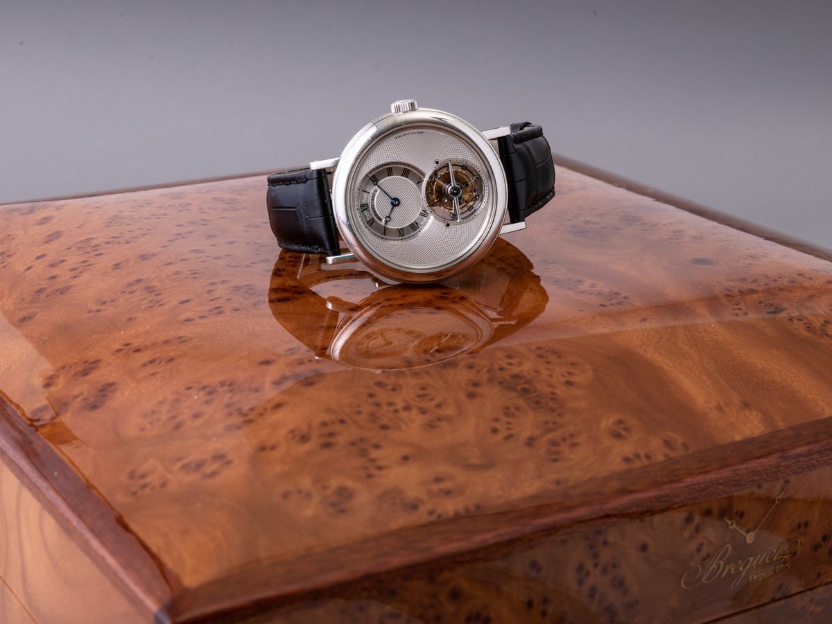 Breguet - Classique Complication Tourbillon Ref 5357 in Platino, Carica Manuale, Fondello a Vista...