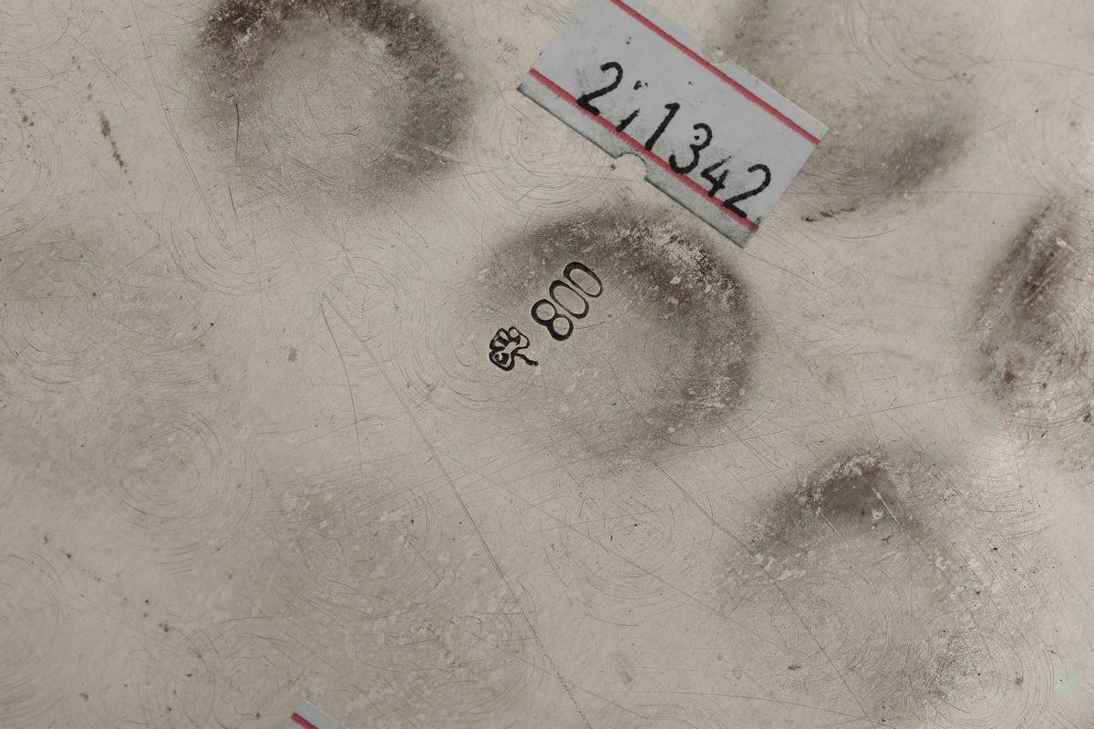 Téte a Téte in Argento Fuso e Sbalzato. Argenteria Artistica Milanese della Prima Metà del XX Sec...