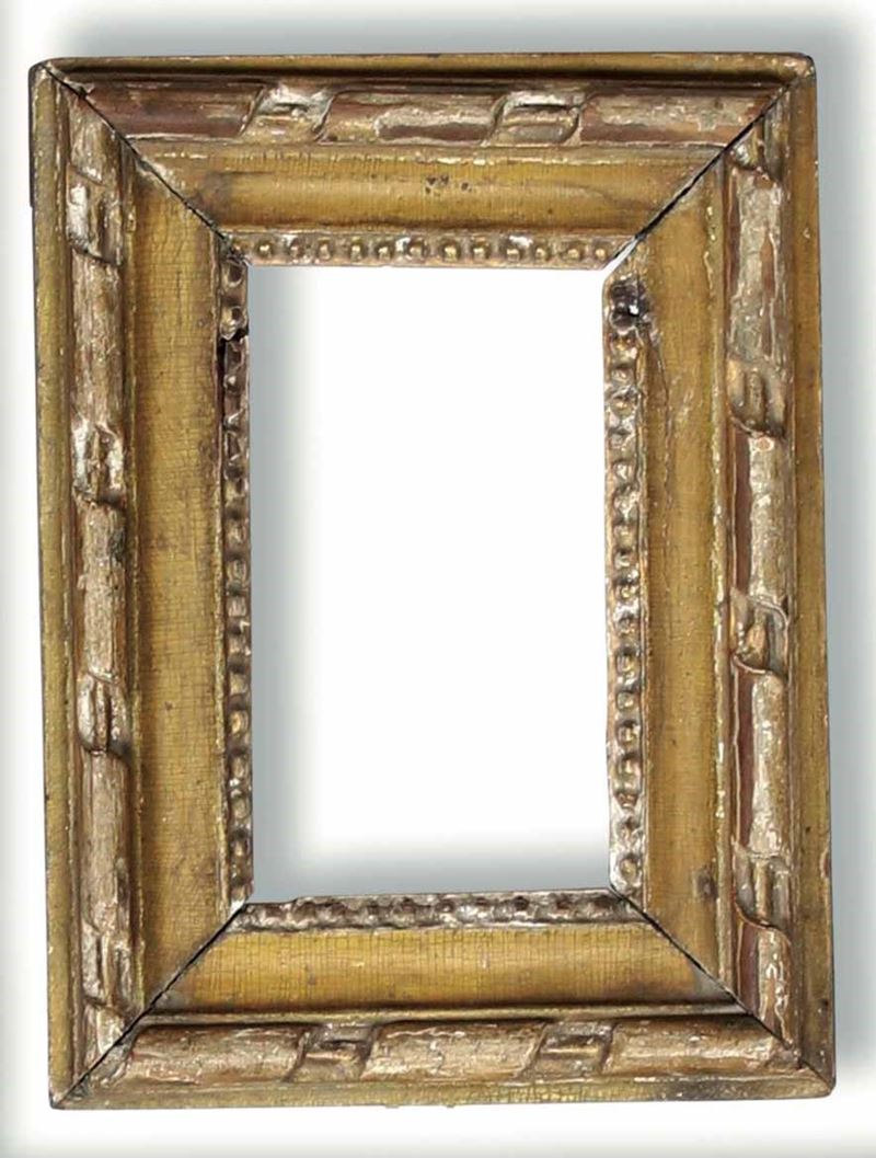 Piccola cornice intagliata dorata e laccata. Veneto ultimo quarto XVIII secolo  - Auction Frames - Cambi Casa d'Aste