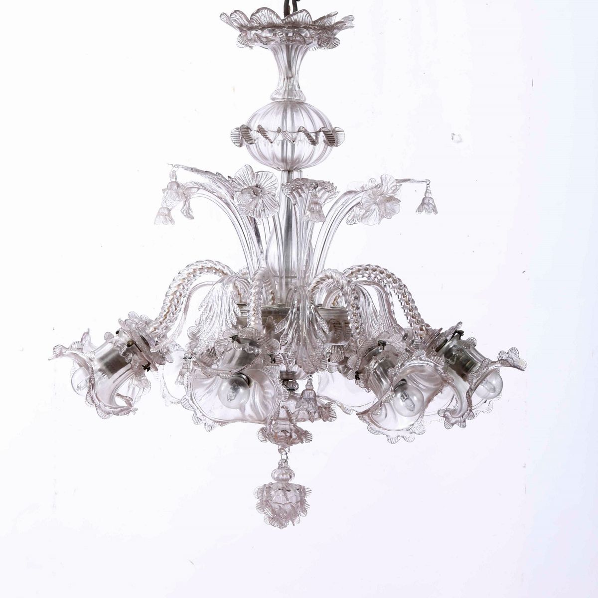 Coppia di Lampadari a Otto Luci in Vetro di Murano. XX Secolo