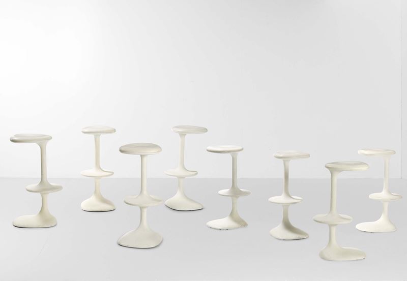 Karim Rashid : Gruppo di otto sgabelli mod. Kant  - Auction Design Lab - Cambi Casa d'Aste