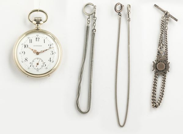 Lotto di tre catene in argento fine XIX secolo di cui una Albertina, e un orologio da tasca a remontoir, firmato “Superb”