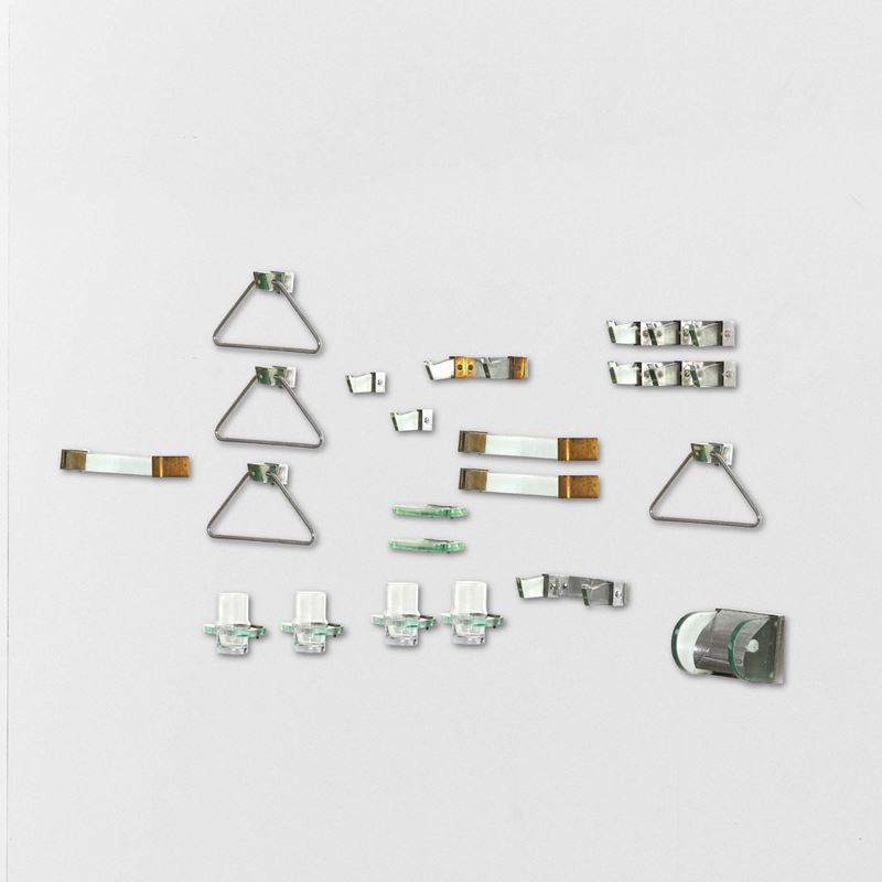 Set di venti pezzi accessori per il bagno  - Auction Design Lab - Cambi Casa d'Aste