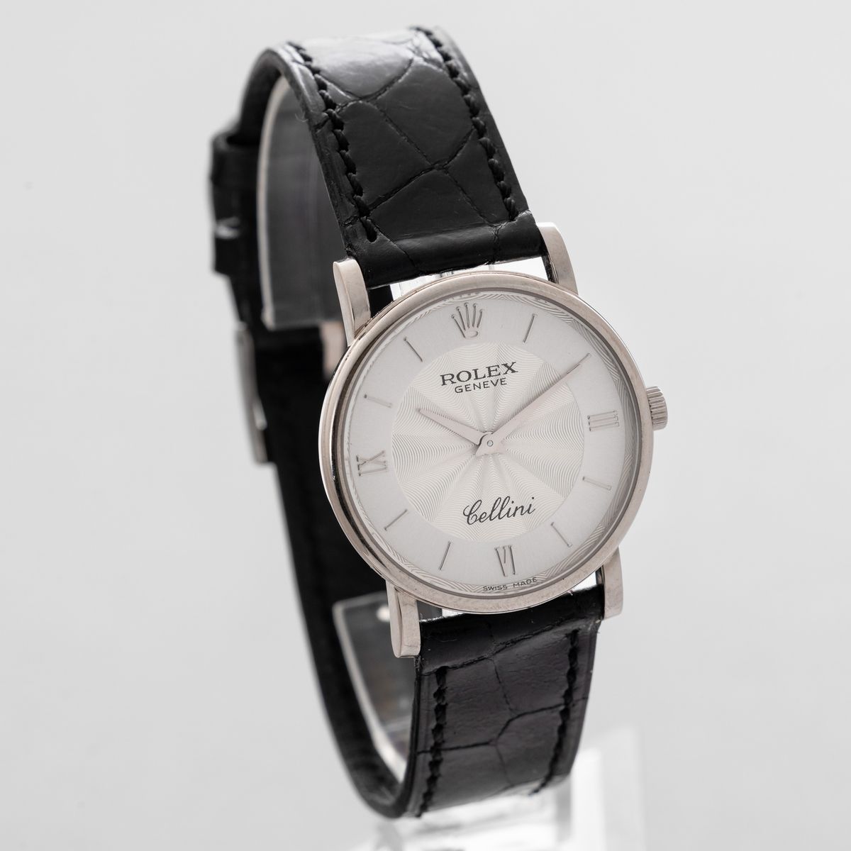 Rolex - Cellini Ref 5115 in Oro Bianco 18k, Quadrante Argentè Bitonale con Indici e Numeri Romani...