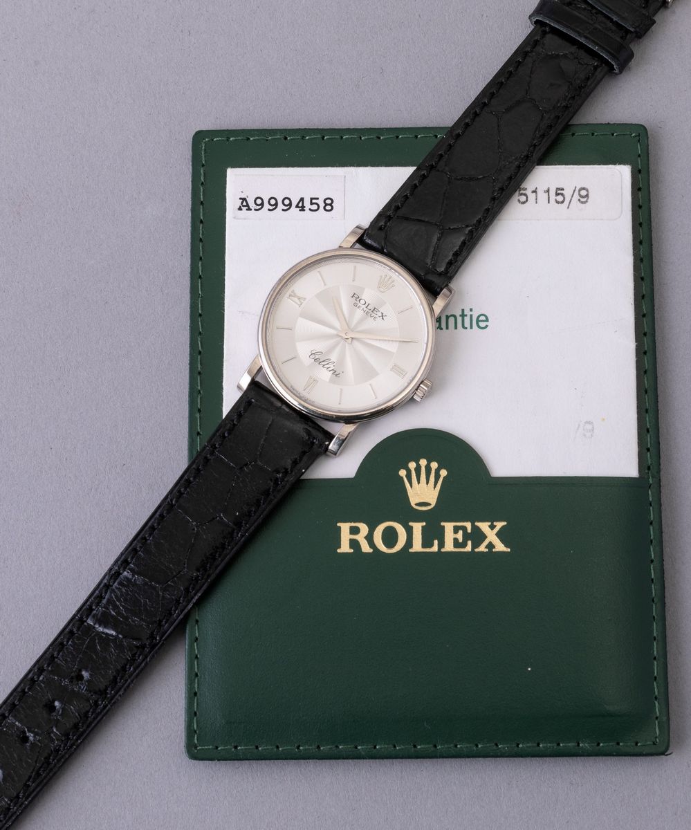 Rolex - Cellini Ref 5115 in Oro Bianco 18k, Quadrante Argentè Bitonale con Indici e Numeri Romani...