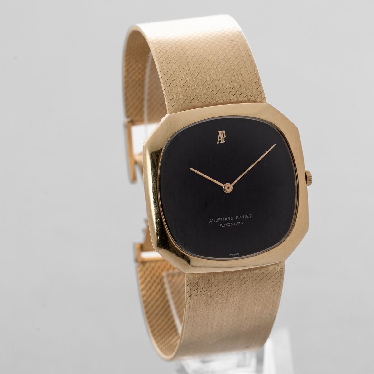 Audemars Piguet - Oversize Extrapiatto in Oro Giallo 18k con Bracciale Integrato, Quadrante in On...