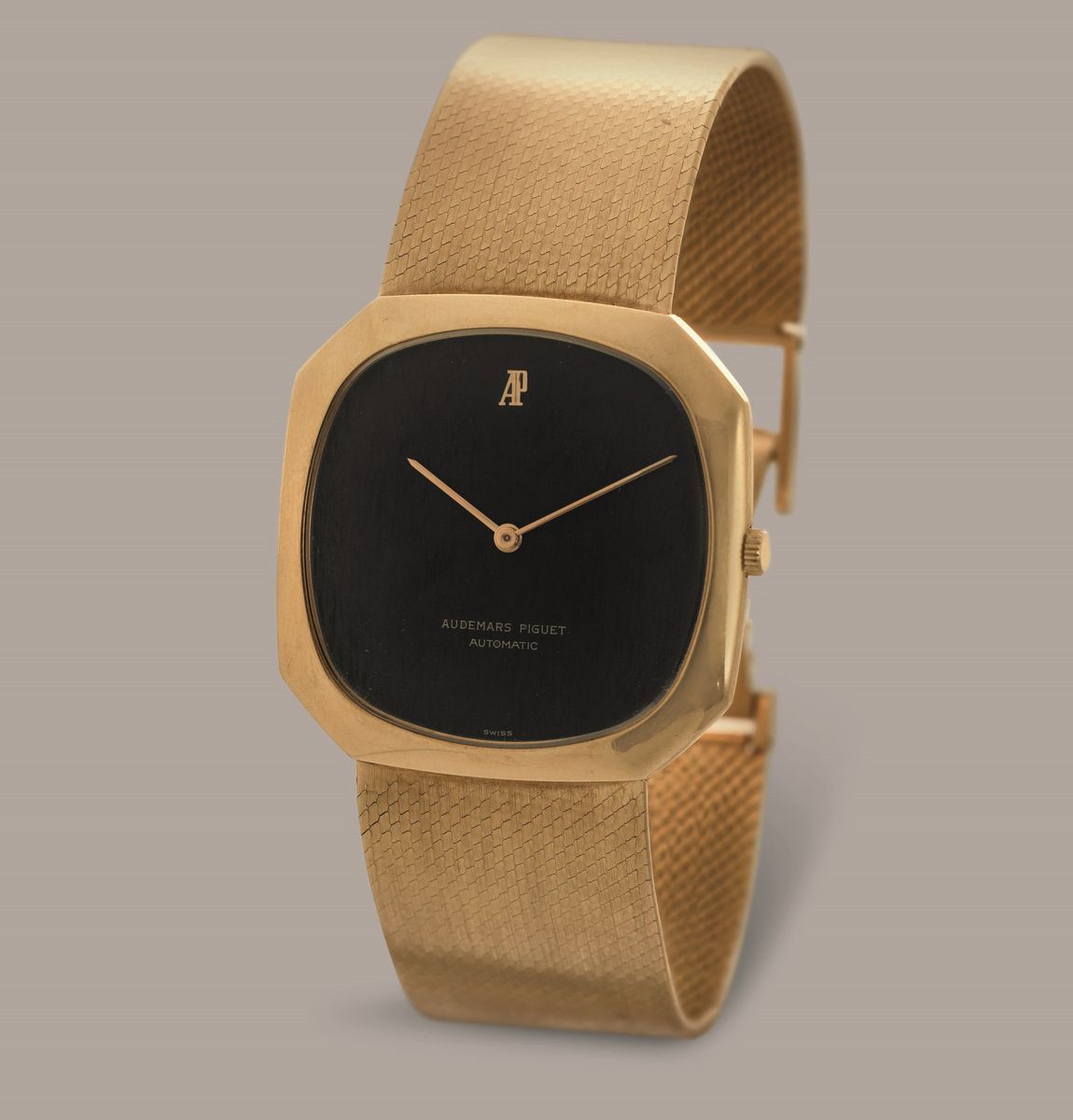 Audemars Piguet - Oversize Extrapiatto in Oro Giallo 18k con Bracciale Integrato, Quadrante in On...