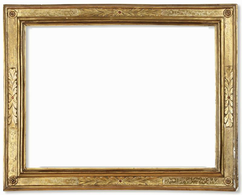 Cornice in legno intagliato,  dorato e bulinato. Emilia XVI-XVII secolo  - Auction Frames - Cambi Casa d'Aste