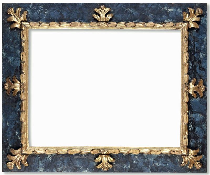 Cornice laccata a finto marmo e dorata. Italia centrale XVII secolo  - Auction Frames - Cambi Casa d'Aste