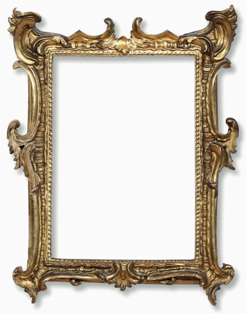 Cornice sagomata in legno intagliato e dorato. Veneto XVIII secolo  - Auction Frames - Cambi Casa d'Aste