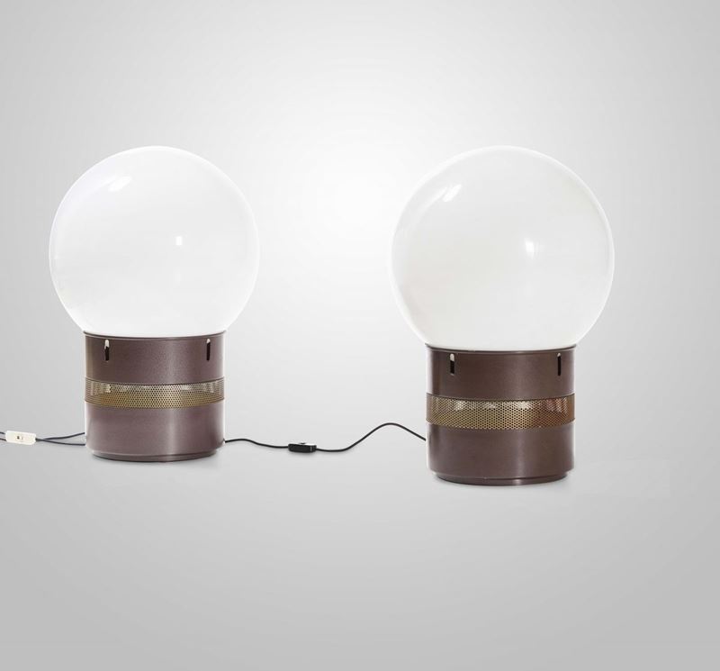 Gae Aulenti : Due lampade da tavolo mod. Mezzo Oracolo  - Asta Design - Cambi Casa d'Aste
