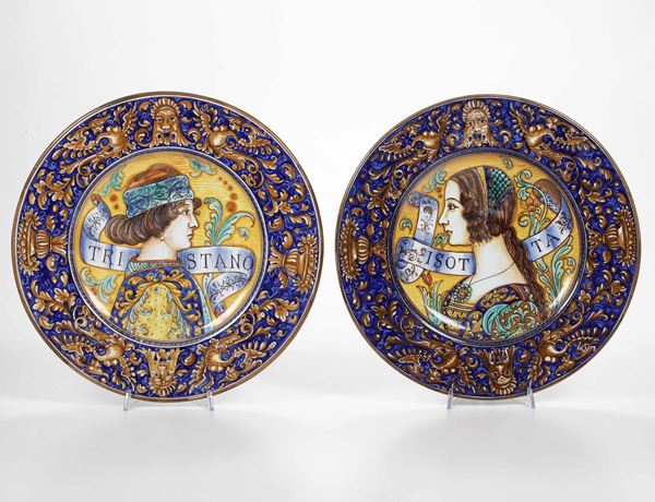 Coppia di piatti. Gubbio (?), XX secolo.