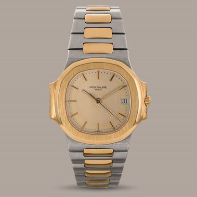 Patek Philippe - Nautilus 3800/1ja Acciaio e Oro, Quadrante Panna con Datario, Cassa Impermeabile...