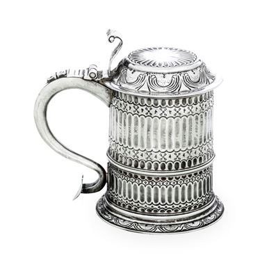 Londra 1796. Argentiere Wh (william Hall?) Tankard