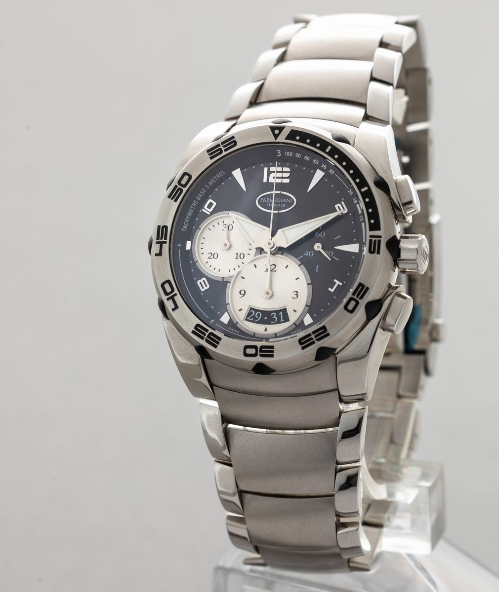 Parmigiani Fleurier - Pershing 002 Cronografo in Acciaio, Quadrante Nero con Ghiera Girevole Real...