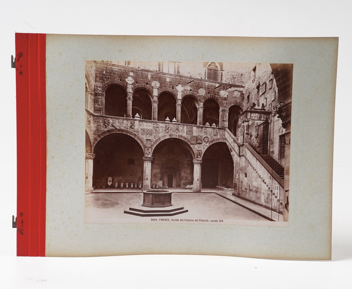 Raccolta di Fotografie All'albumina Album con Vedute di Genova, Pisa, Siena, Firenze, Torino, e D...