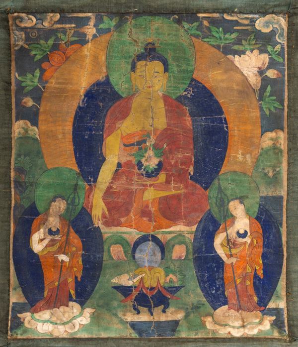 Thangka su seta raffigurante figura centrale di Buddha e altre divinità, Tibet, XIX secolo