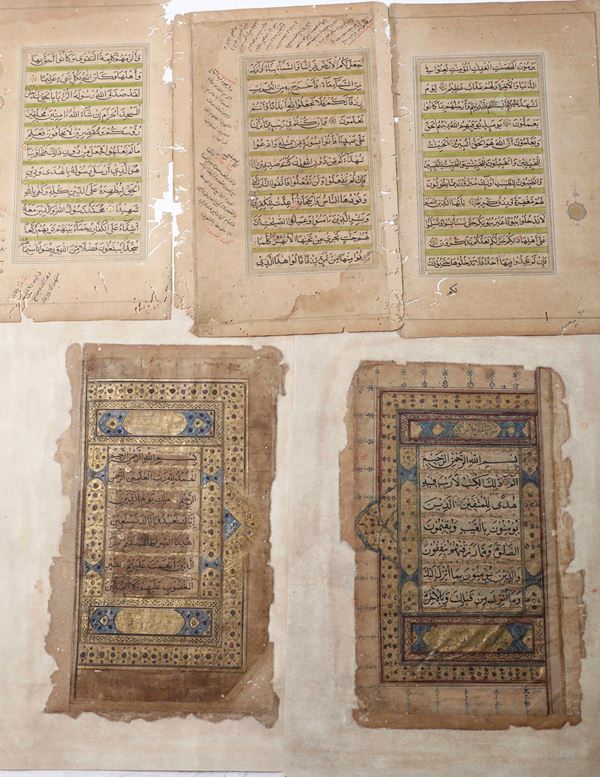 Lotto di pagine di Corano su pergamena