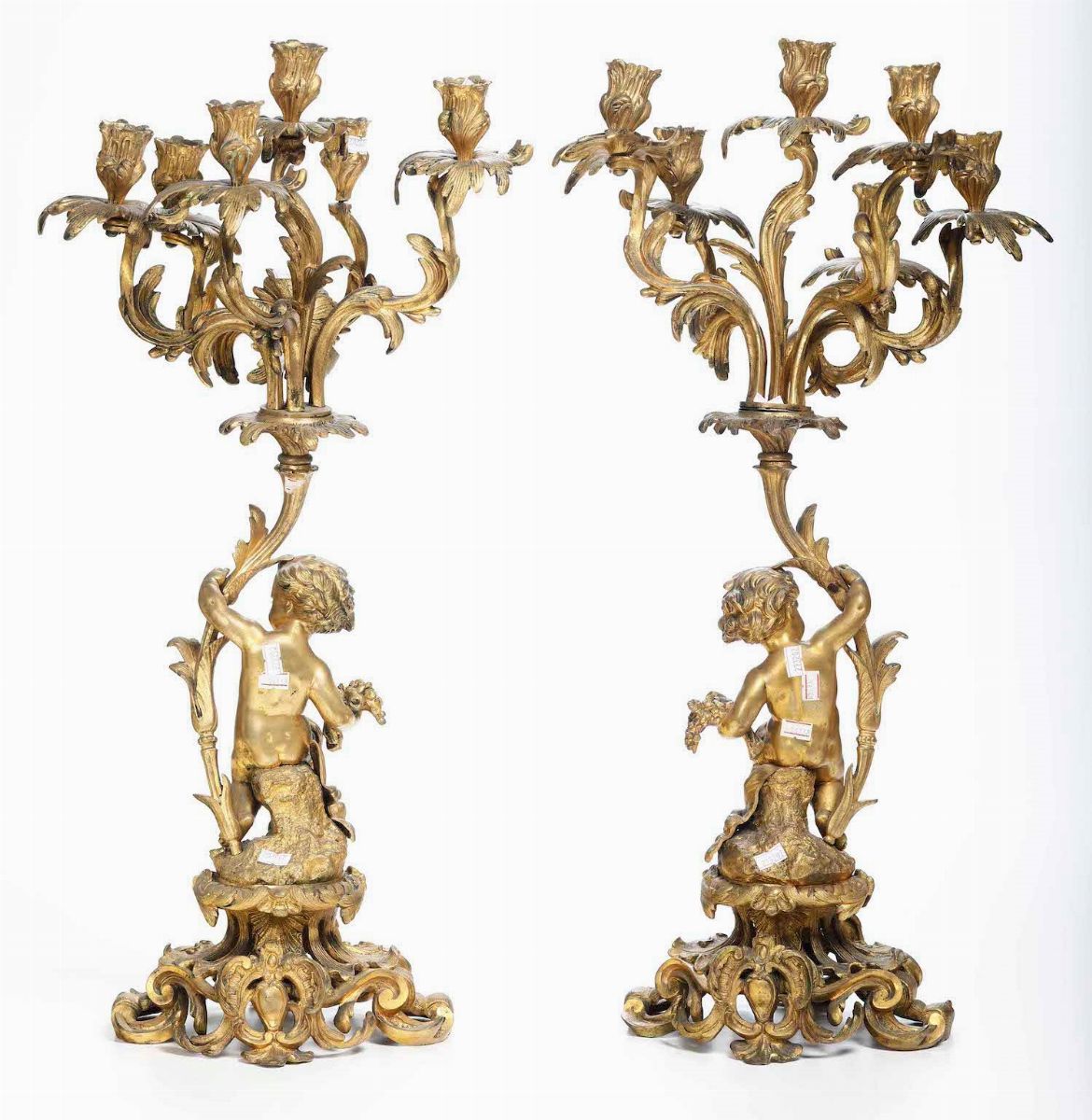 Coppia Candelabri con Putti in Metallo Dorato. XIX Secolo
