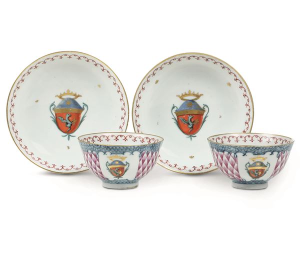 Pair of cups with saucer Nove, Pasquale Antonibon Manufacture, circa 1770