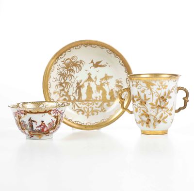 Due Tazze e un Piattino.meissen, 1725-1730.