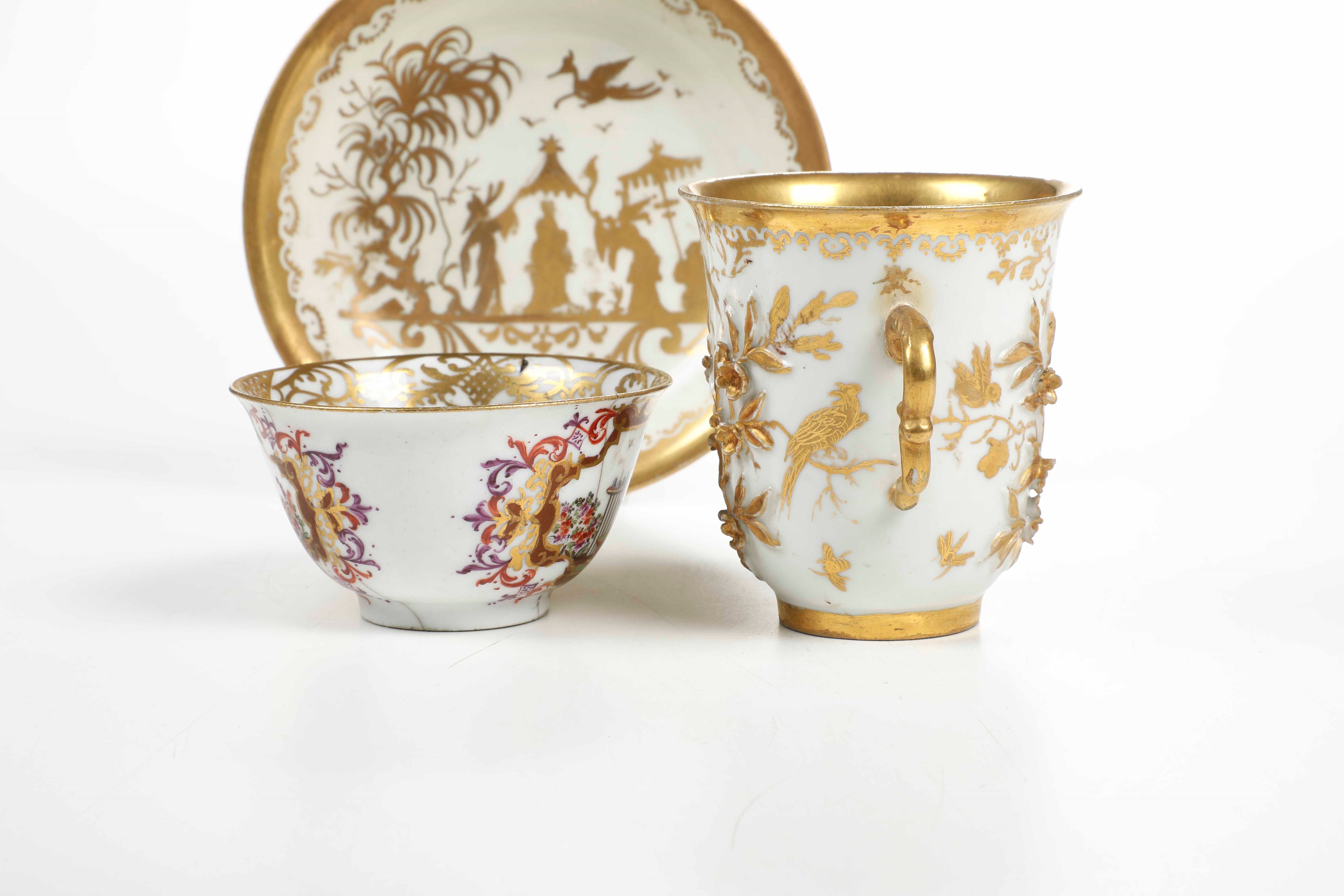 Due Tazze e un Piattino.meissen, 1725-1730.