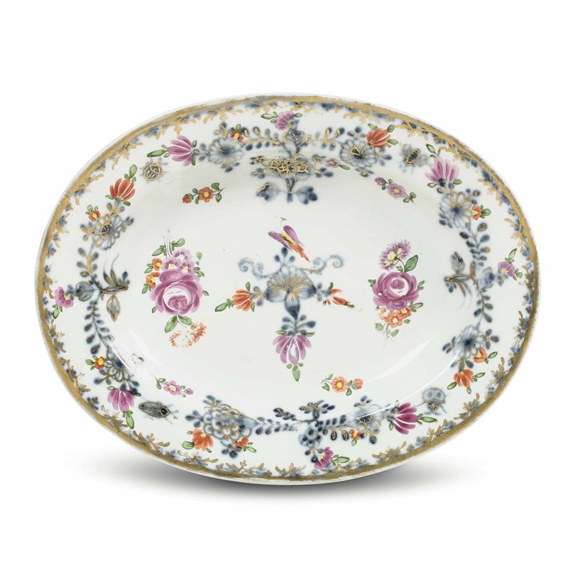 Oval dish Vienna, Imperial Manufacture, circa 1760Polychrome decoration of a 'Hausmaler'.  - Auction Venetian and European porcelain from an important Venetian family - Cambi Casa d'Aste