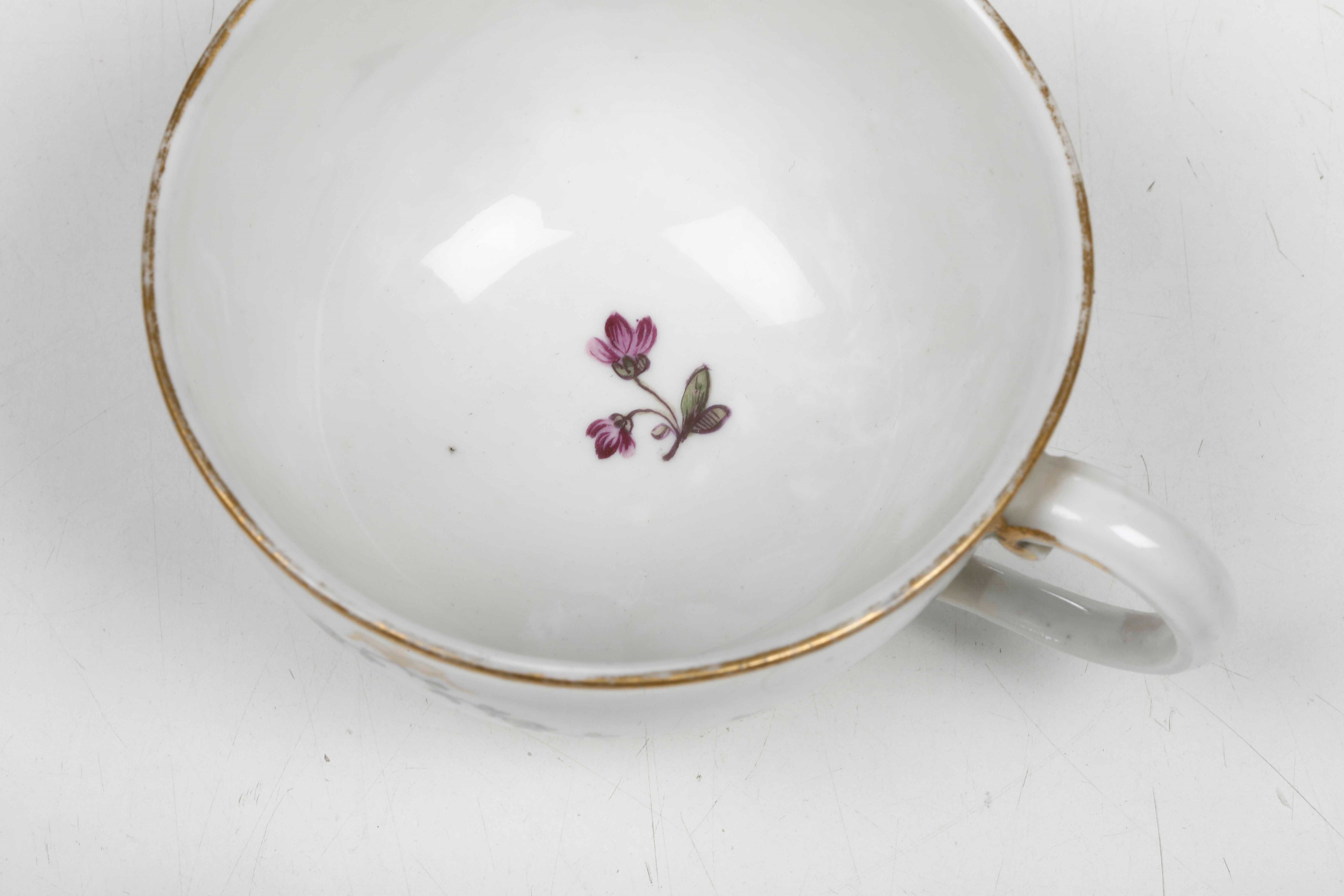 Tazza con Piattino.germania, Manifattura di Ludwigsburg, 1760-1770.