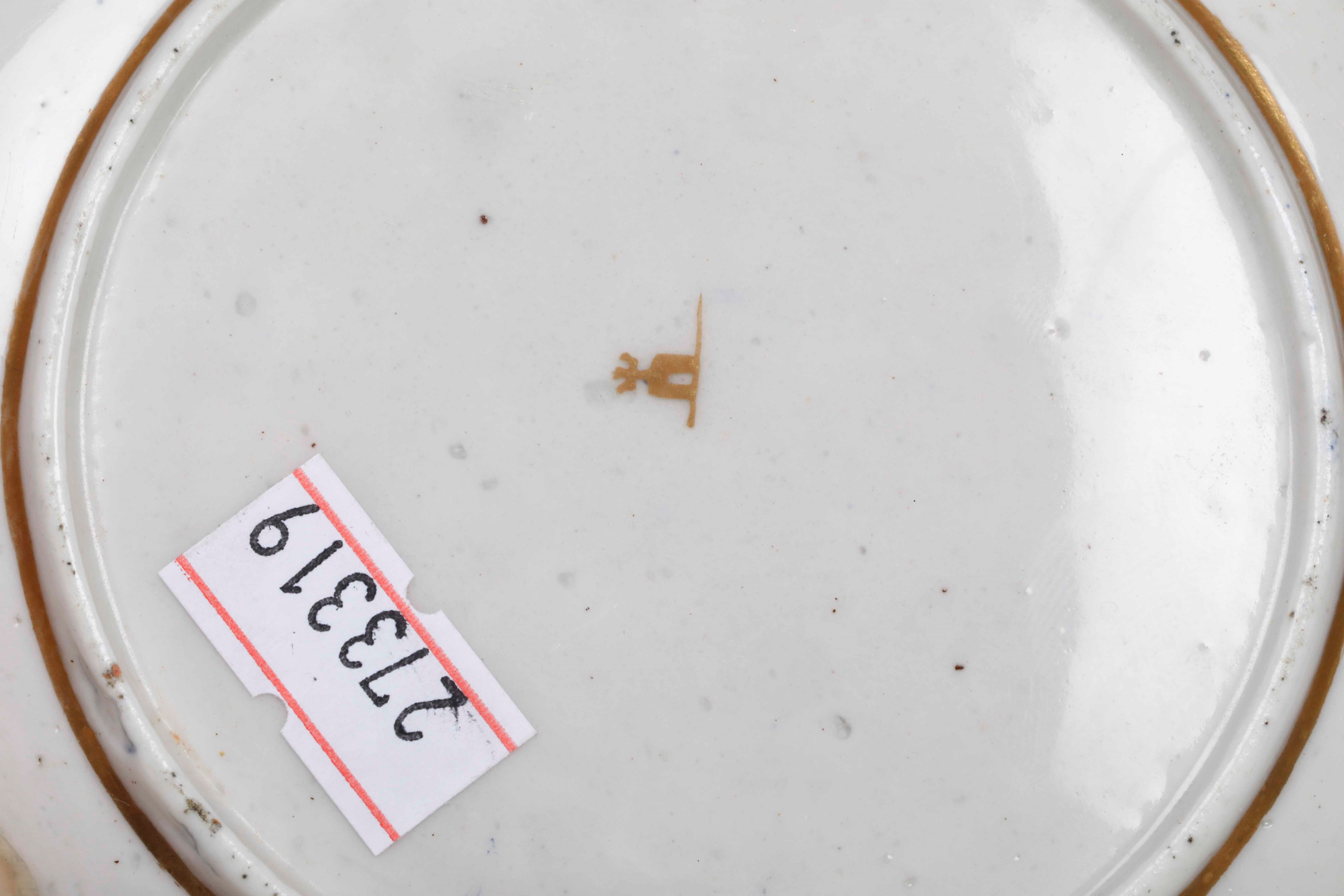 Tazza con Piattinobelgio, Manifattura di Tournai, Terzo Quarto del XVIII Secolo