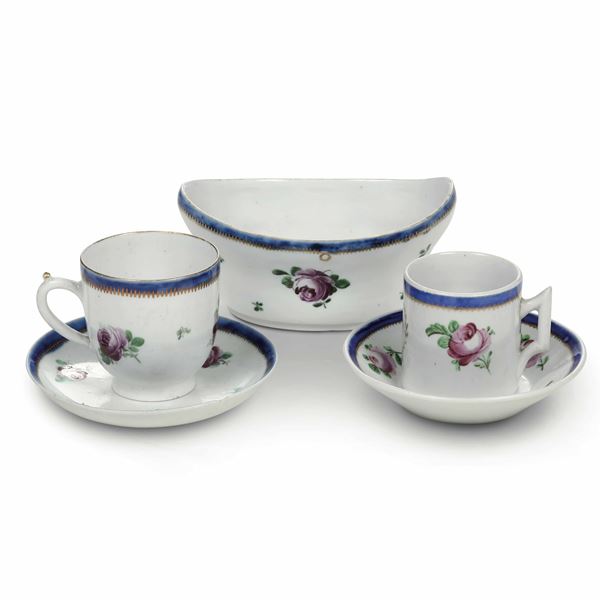 A gravy boat and two cups with saucer Veneto, Manifatture Cozzi and Treviso Fontebasso, 1780-early 19th century