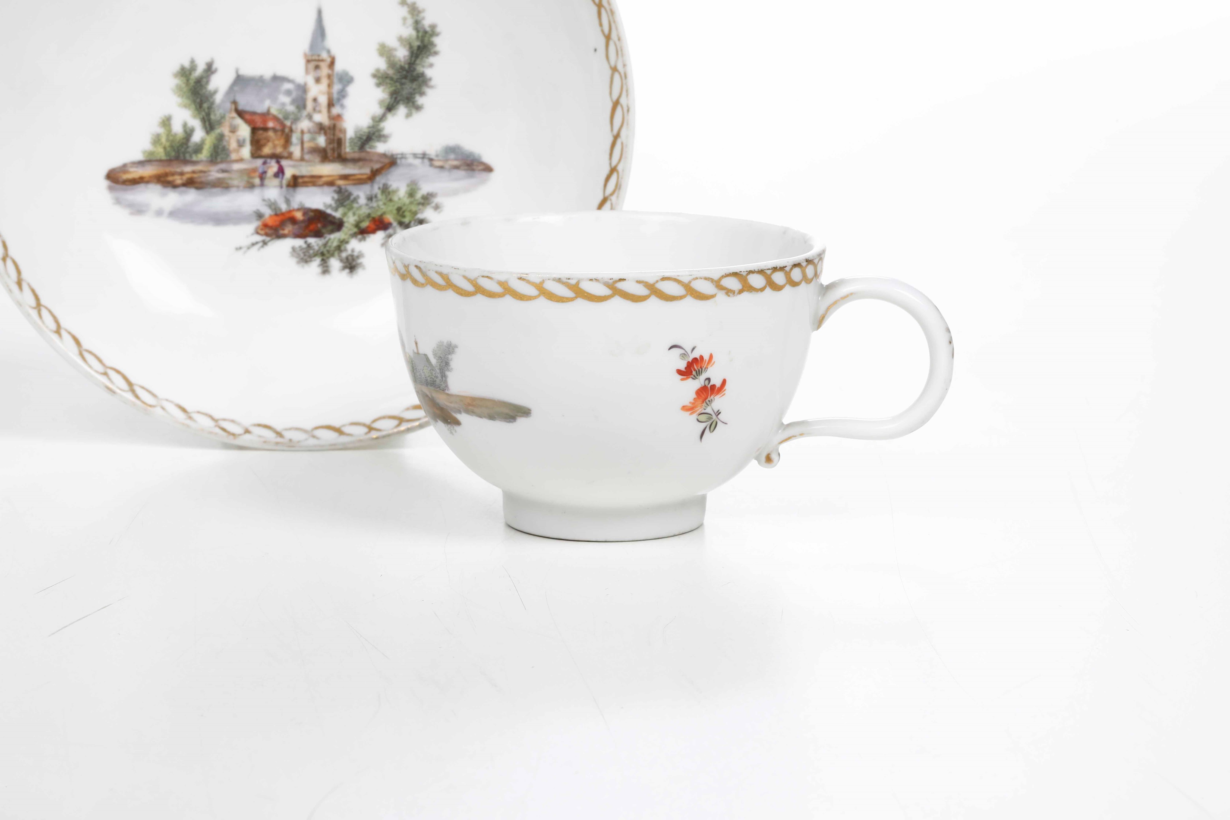Tazza con Piattino.olanda, Manifattura L’aia (den Haag), 1776-1790.