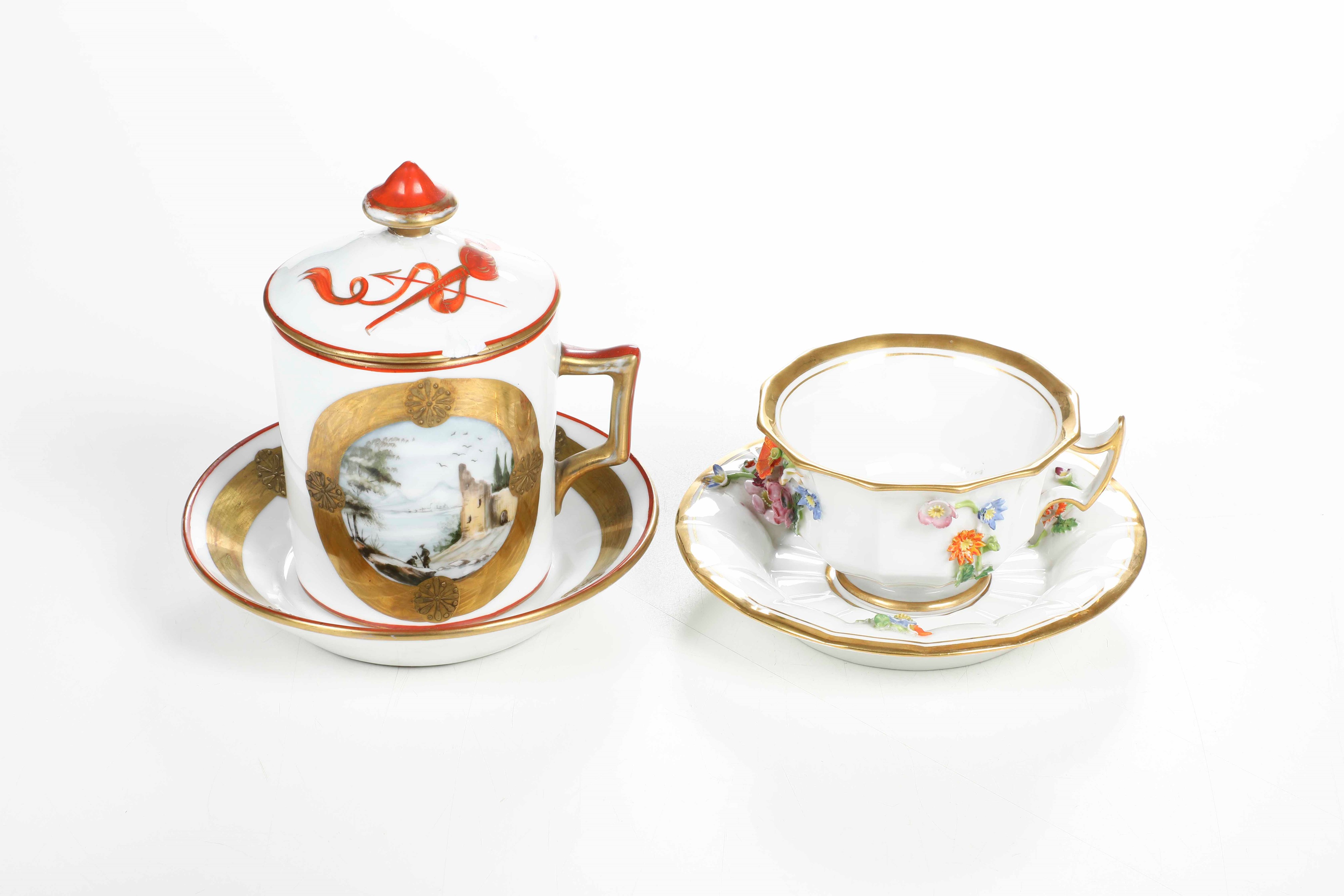 Tazza con Piattino.francia, Parigi, Manifattura di Jacob Petit, 1850 Circa.