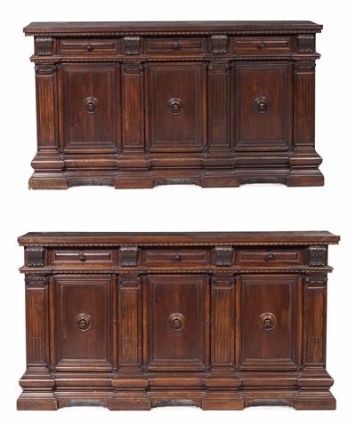 Coppia di Credenze in Legno. XX Secolo