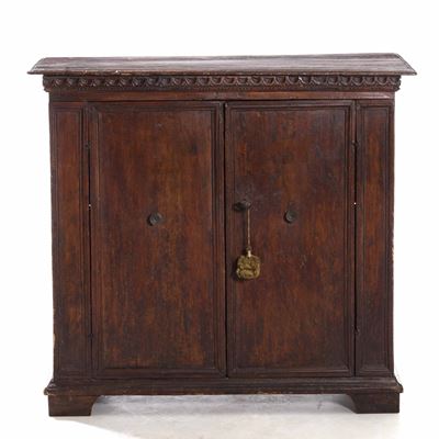 Credenza a Due Ante in Legno