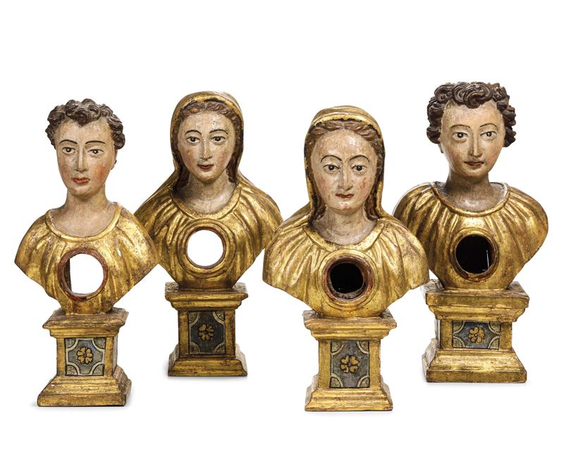 Gruppo di quattro busti reliquiari. Arte rinascimentale, Italia centrale, XVI secolo  - Legno dorato e dipinto - Asta Scultura e Oggetti d'Arte - Cambi Casa d'Aste