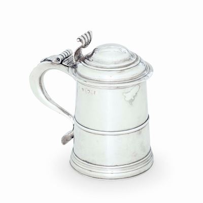 Tankard. Argento Fuso e Sbalzato. Londra 1724. Marchio Dell’argentiere Consunto di Difficile Lett...