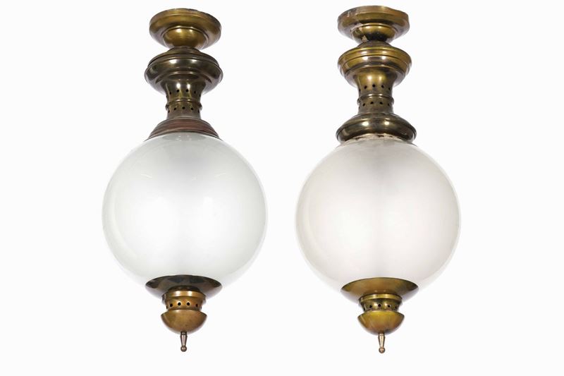 Luigi Caccia Dominioni : Due lampade da sospensione mod. LS1GC  - Asta Arredi del'900 - Cambi Casa d'Aste