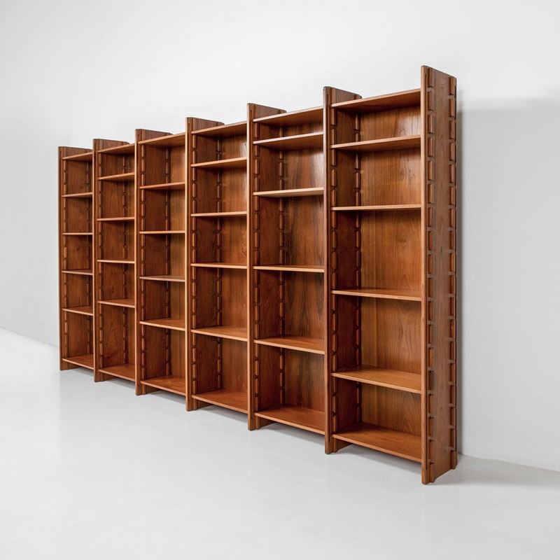 Gianfranco Frattini : Grande libreria bifacciale e componibile mod. 540  - Asta Fine Design - Cambi Casa d'Aste