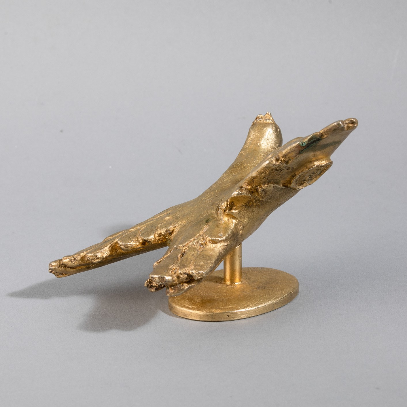 Giacomo Manzù - Colomba - scultura in bronzo dorato